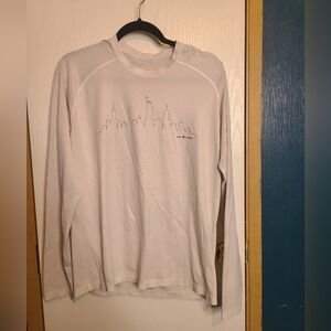 509 lululemon Men's White Long Sleeve Shirt